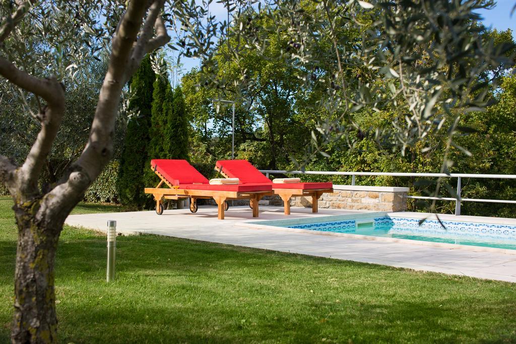 Villa Momiano With Private Pool Momjan Buitenkant foto